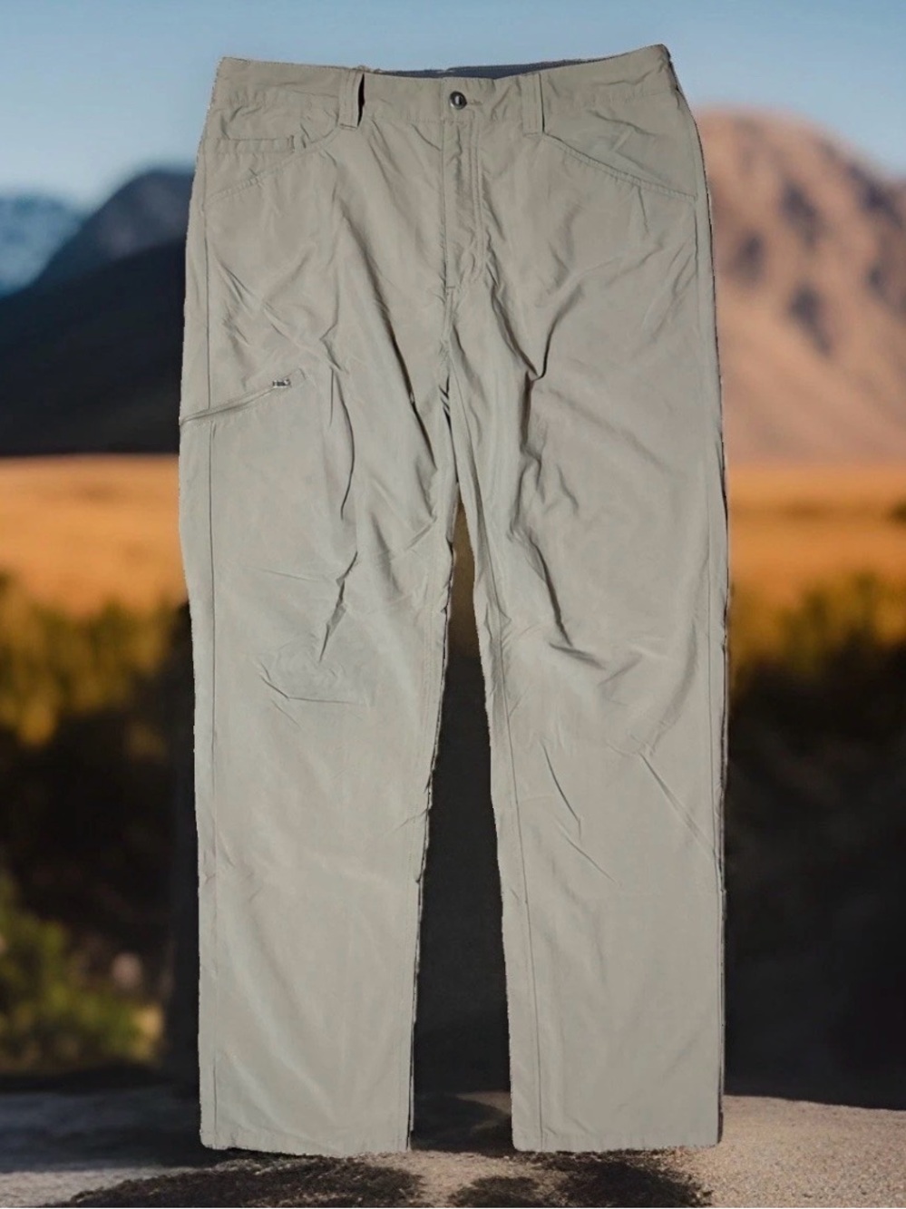 Patagonia Quandary Beige Pants Size: 35x32 Outdoor Gorpcore Hiking Lightweight